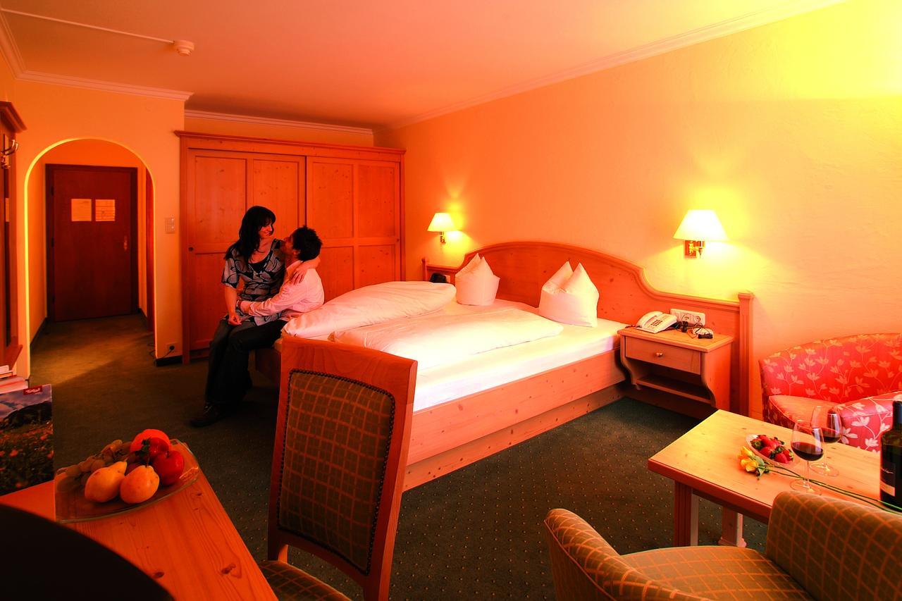 Hotel Goldenes Kreuz 탄하임 외부 사진