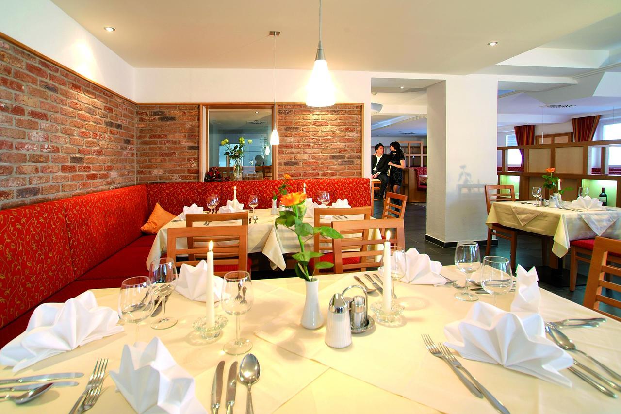 Hotel Goldenes Kreuz 탄하임 외부 사진