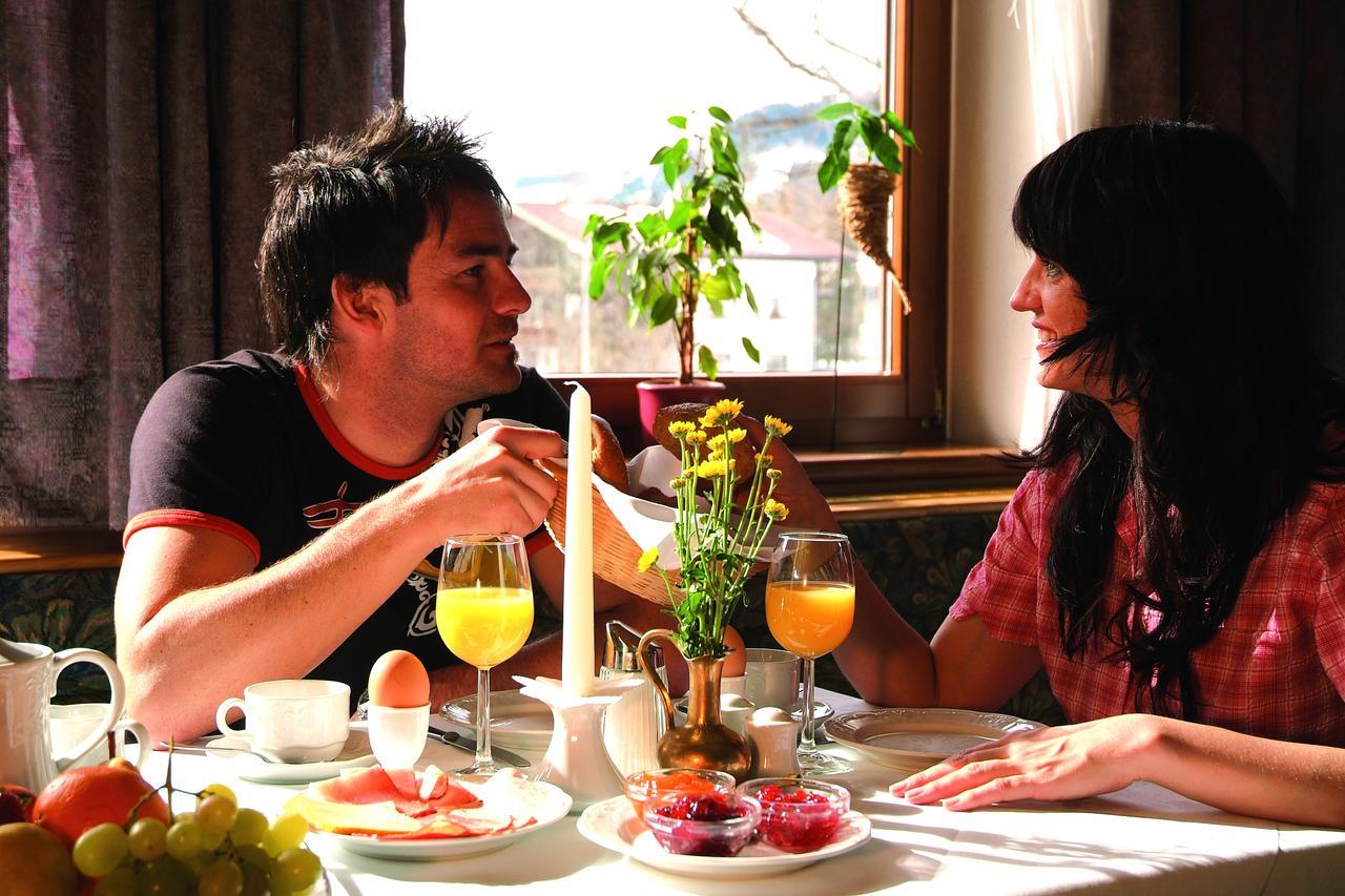 Hotel Goldenes Kreuz 탄하임 외부 사진